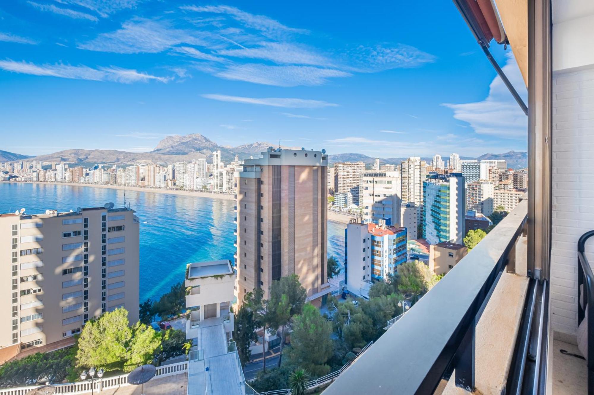 Trinisol Apartment Sea Views 6E Levante Beach Benidorm Buitenkant foto
